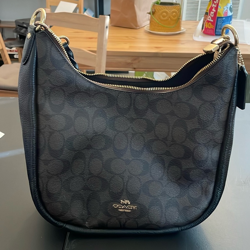 Coach Shoulder Bag